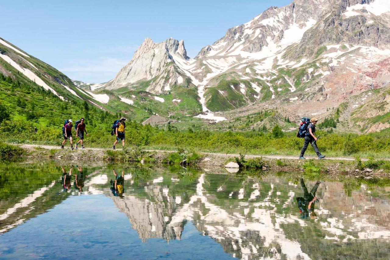 Апартаменты La Petite Курмайор Экстерьер фото